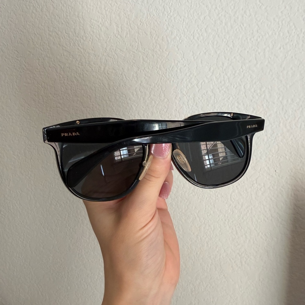 Prada Black Round Women's Sunglasses with Dark Lenses - Picture 2 of 9
